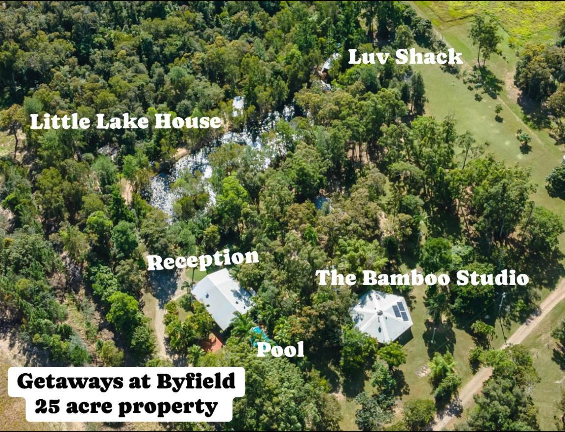 Getaways At Byfieldヴィラ エクステリア 写真